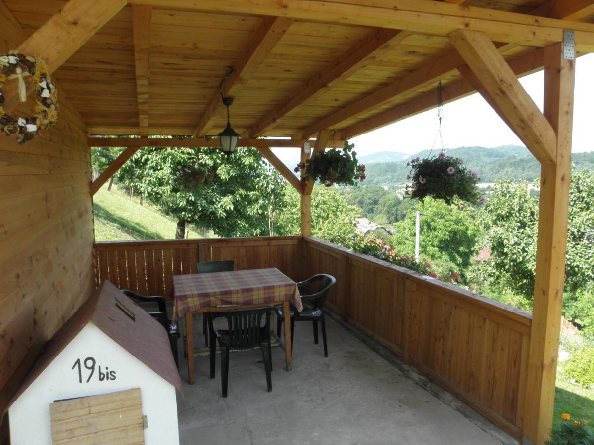 Villa Charming House With Beautiful Landscape Frýdštejn Esterno foto
